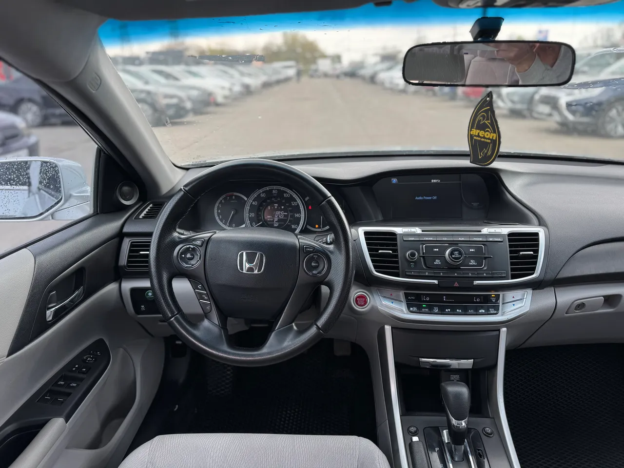 Honda Accord - фото 11