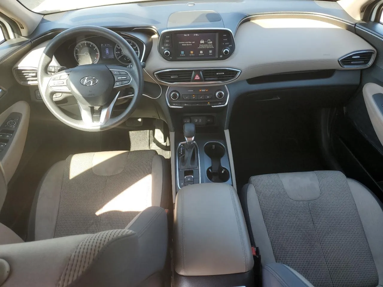 Hyundai Santa Fe - фото 8