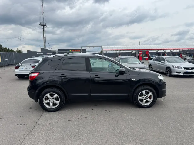 Nissan Qashqai - фото 3