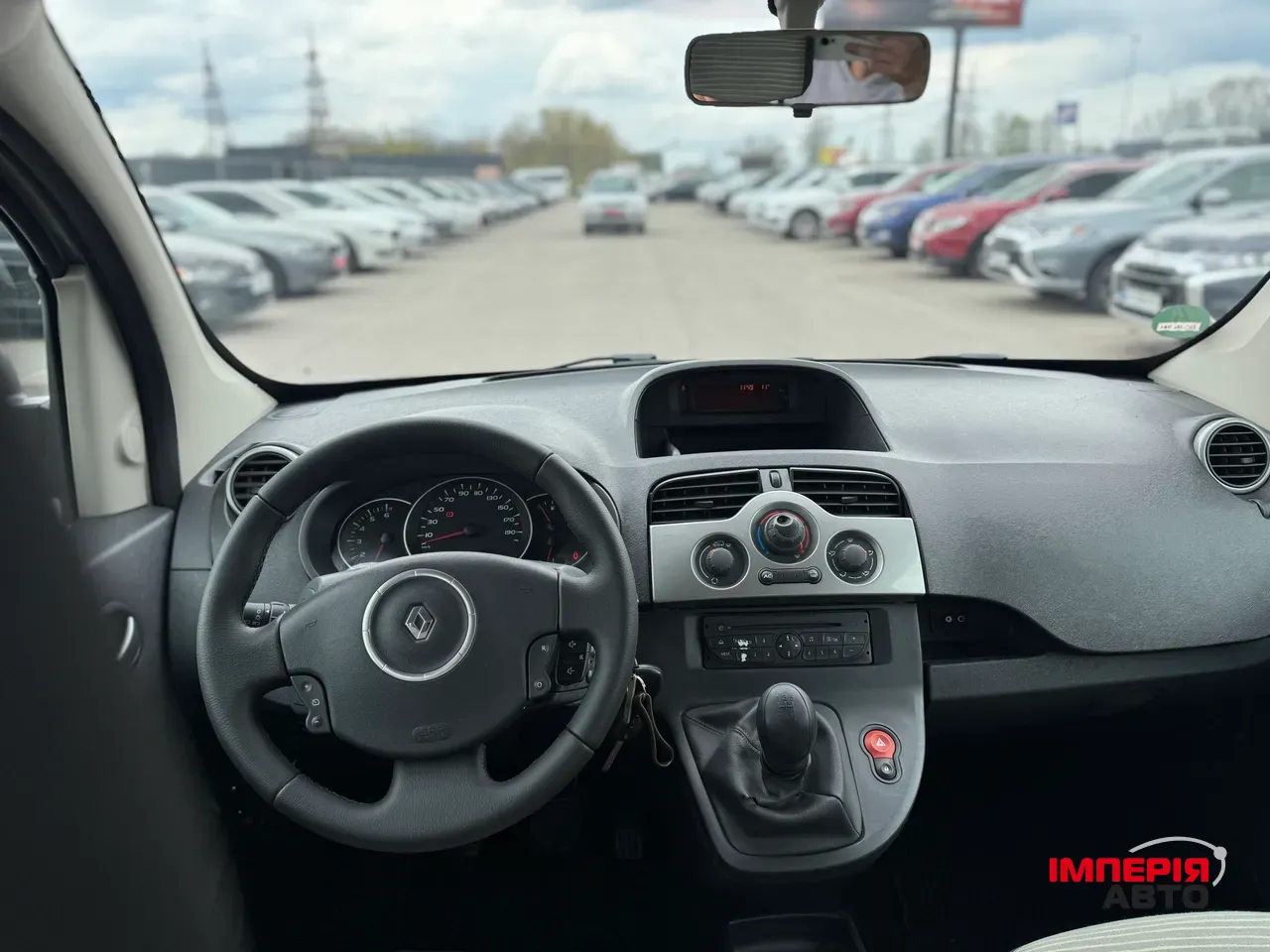 Renault Kangoo - фото 11