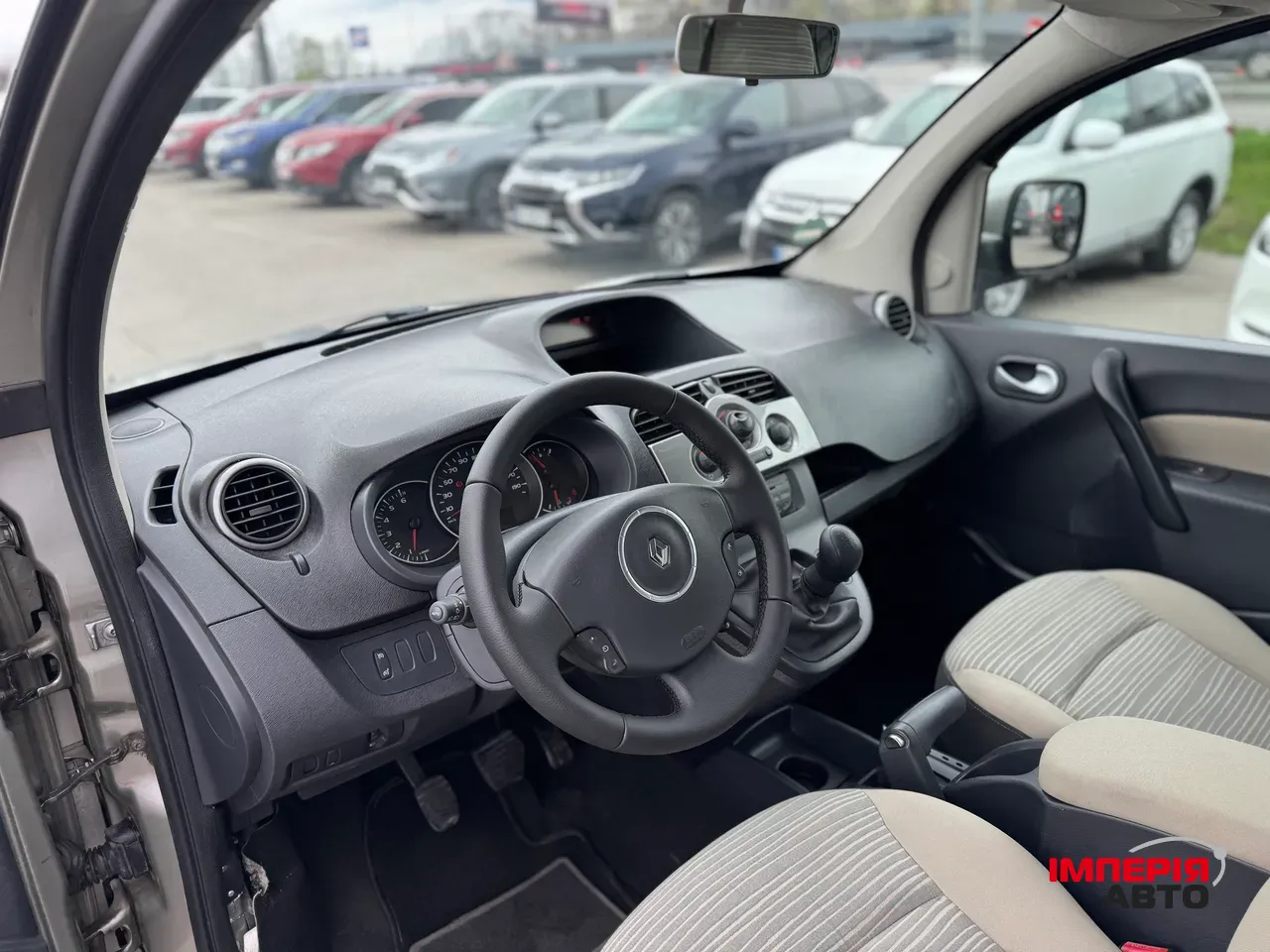 Renault Kangoo - фото 13