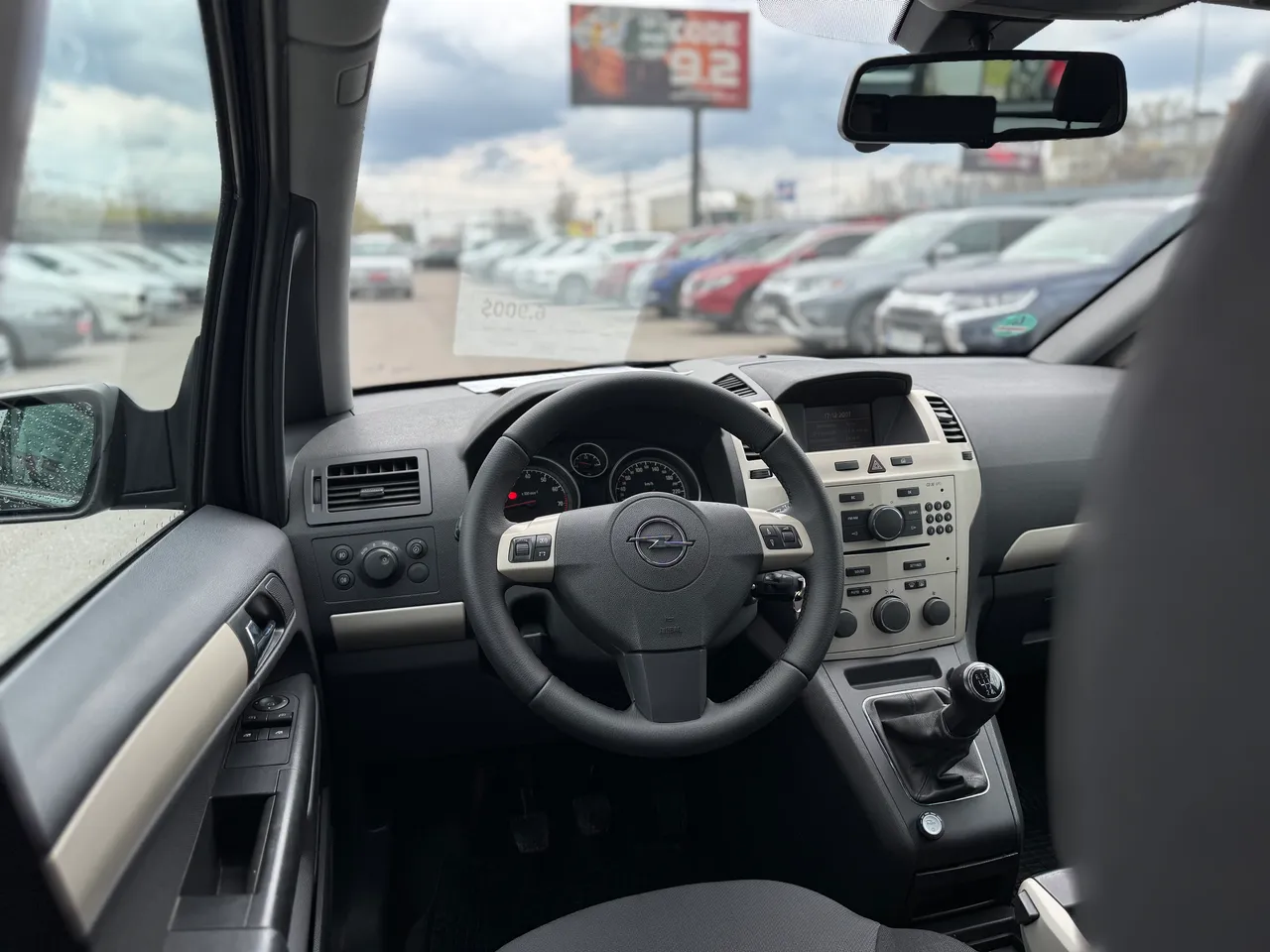Opel Zafira - фото 10