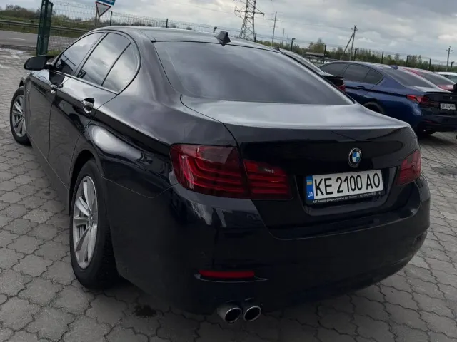 BMW 5 серії - фото 2