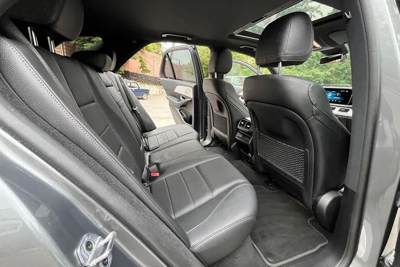 Mercedes-Benz GLE - фото 12