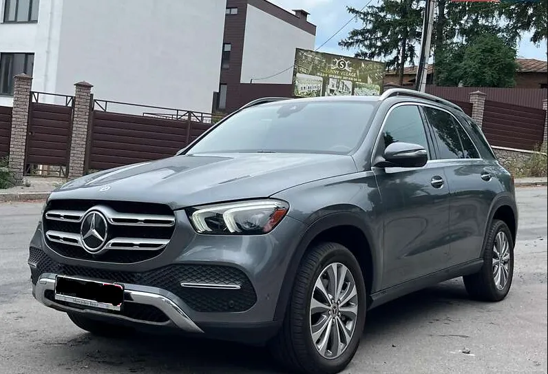Mercedes-Benz GLE - фото 1