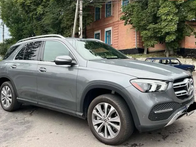 Mercedes-Benz GLE - фото 3