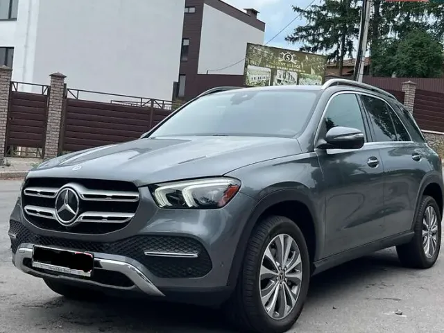 Mercedes-Benz GLE - фото 1
