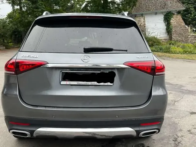 Mercedes-Benz GLE - фото 4