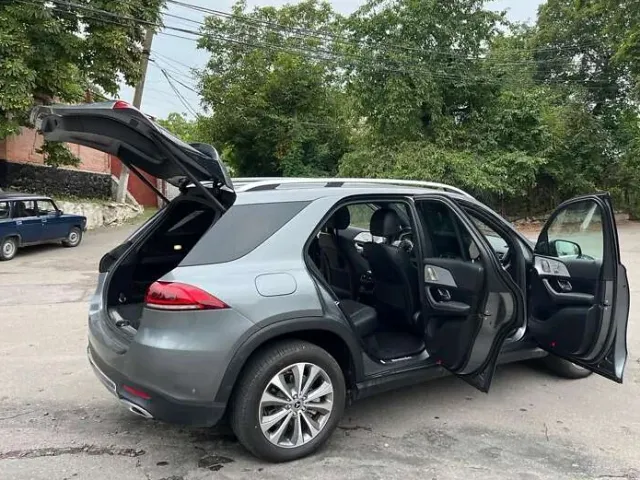 Mercedes-Benz GLE - фото 5