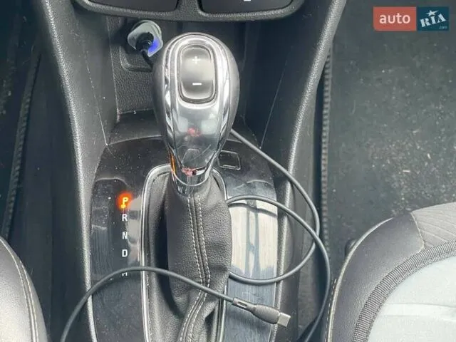 Buick Encore - фото 20