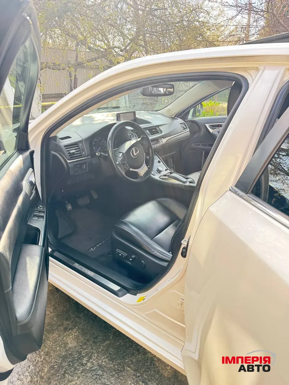Lexus CT - фото 4