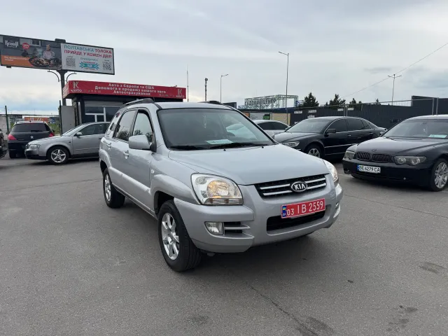 Kia Sportage - фото 1