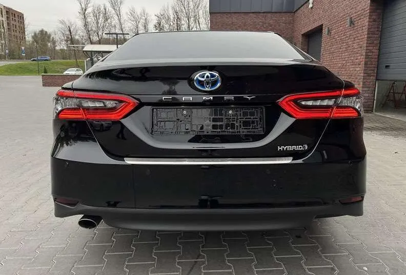 Toyota Camry - фото 7