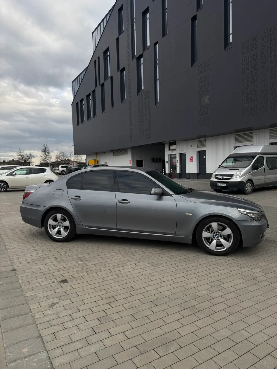 BMW 5 серії - фото 6