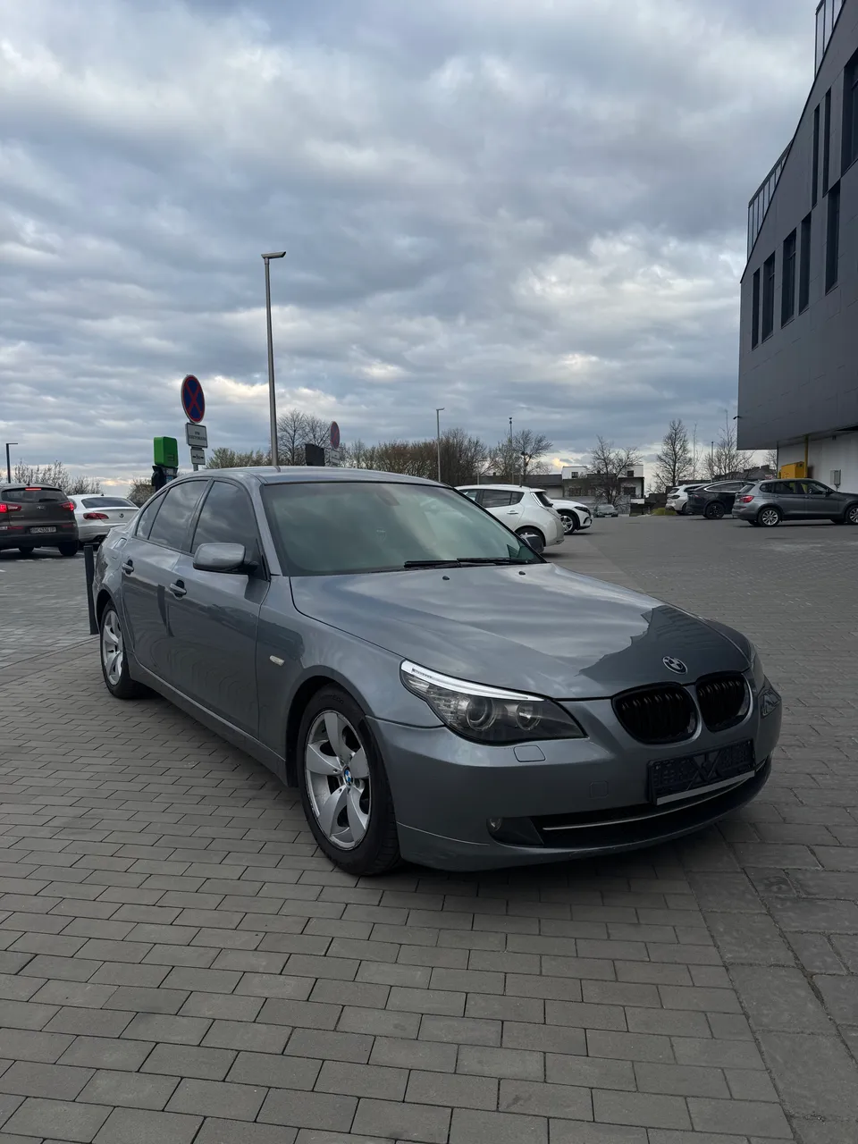 BMW 5 серії - фото 7