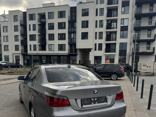 BMW 5 серії - фото 3