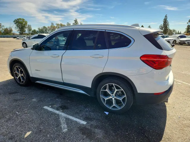 BMW X1 - фото 5