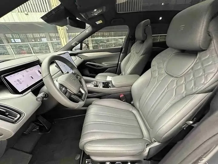 BYD Song L - фото 7