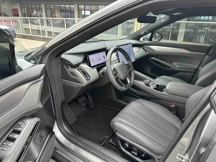 BYD Song L - фото 8