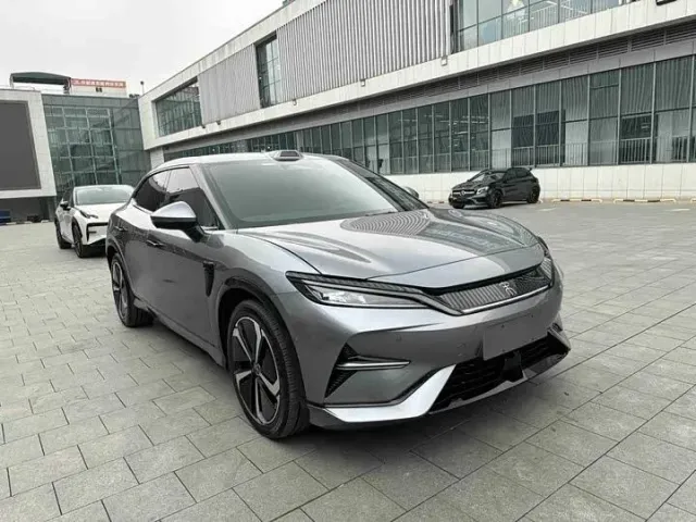 BYD Song L - фото 2