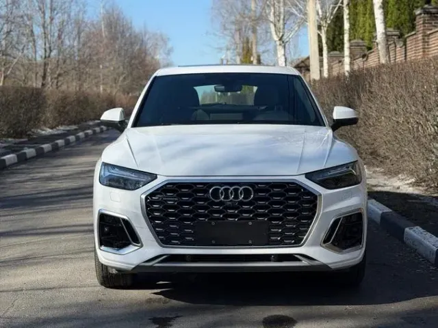 Audi Q5 Sportback - фото 2