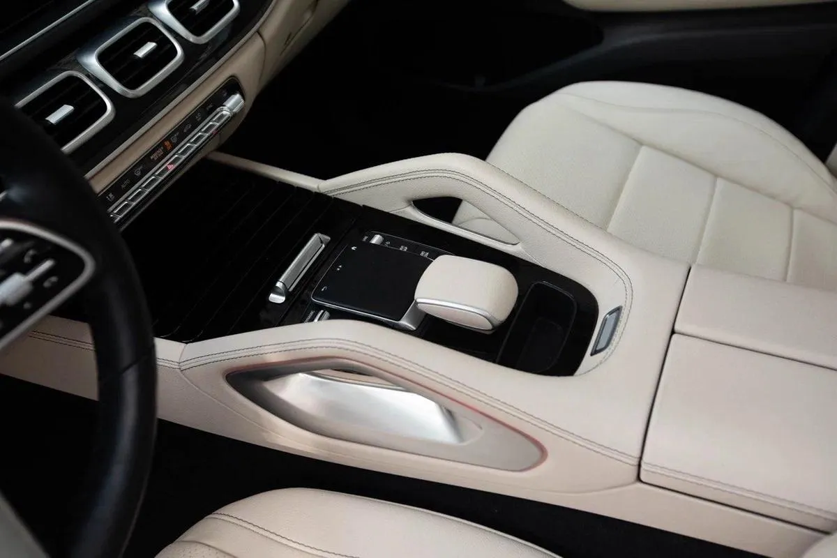 Mercedes-Benz GLE - фото 7