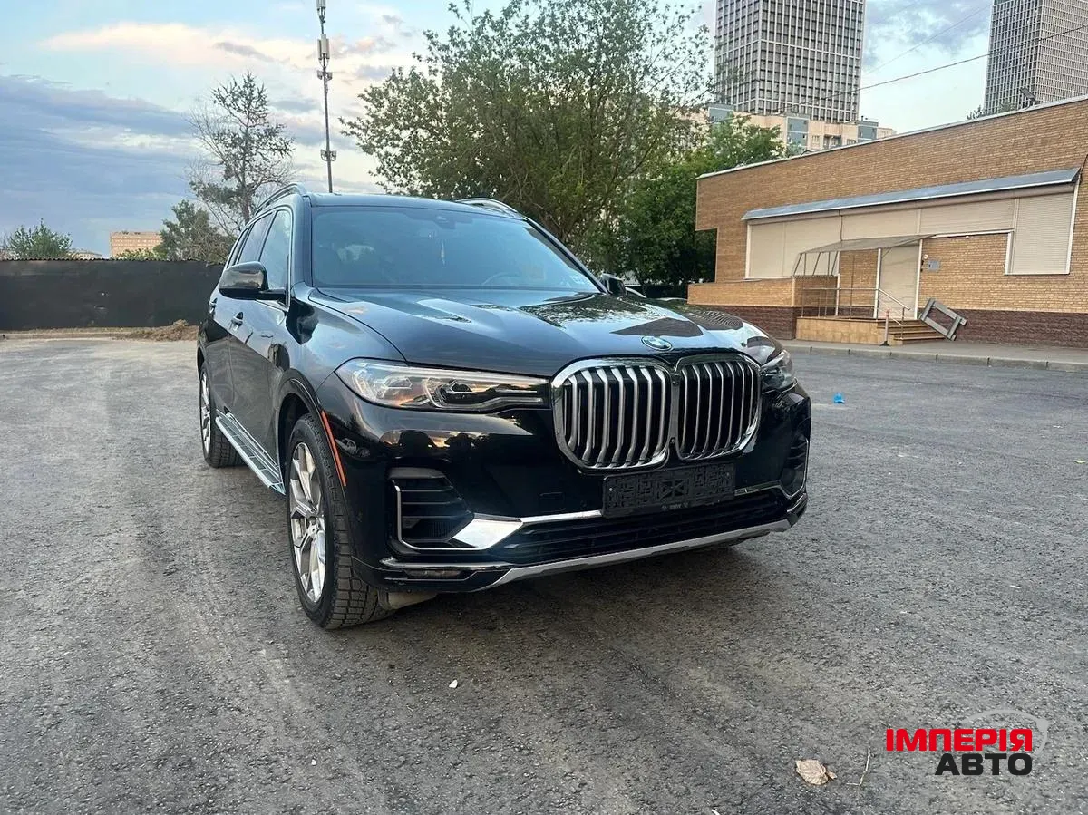 BMW X7 - фото 4
