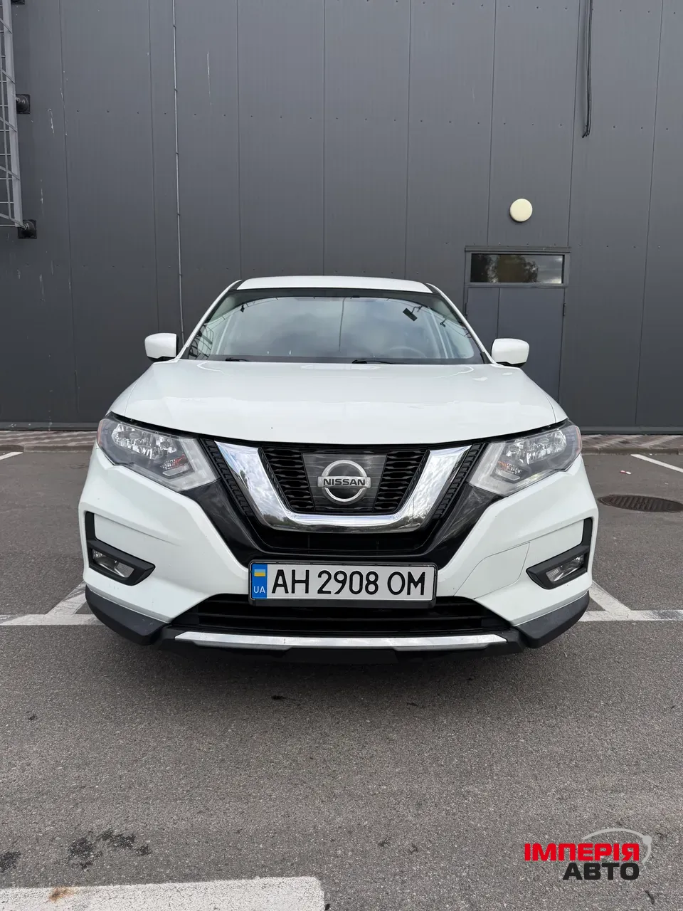 Nissan Rogue - фото 1