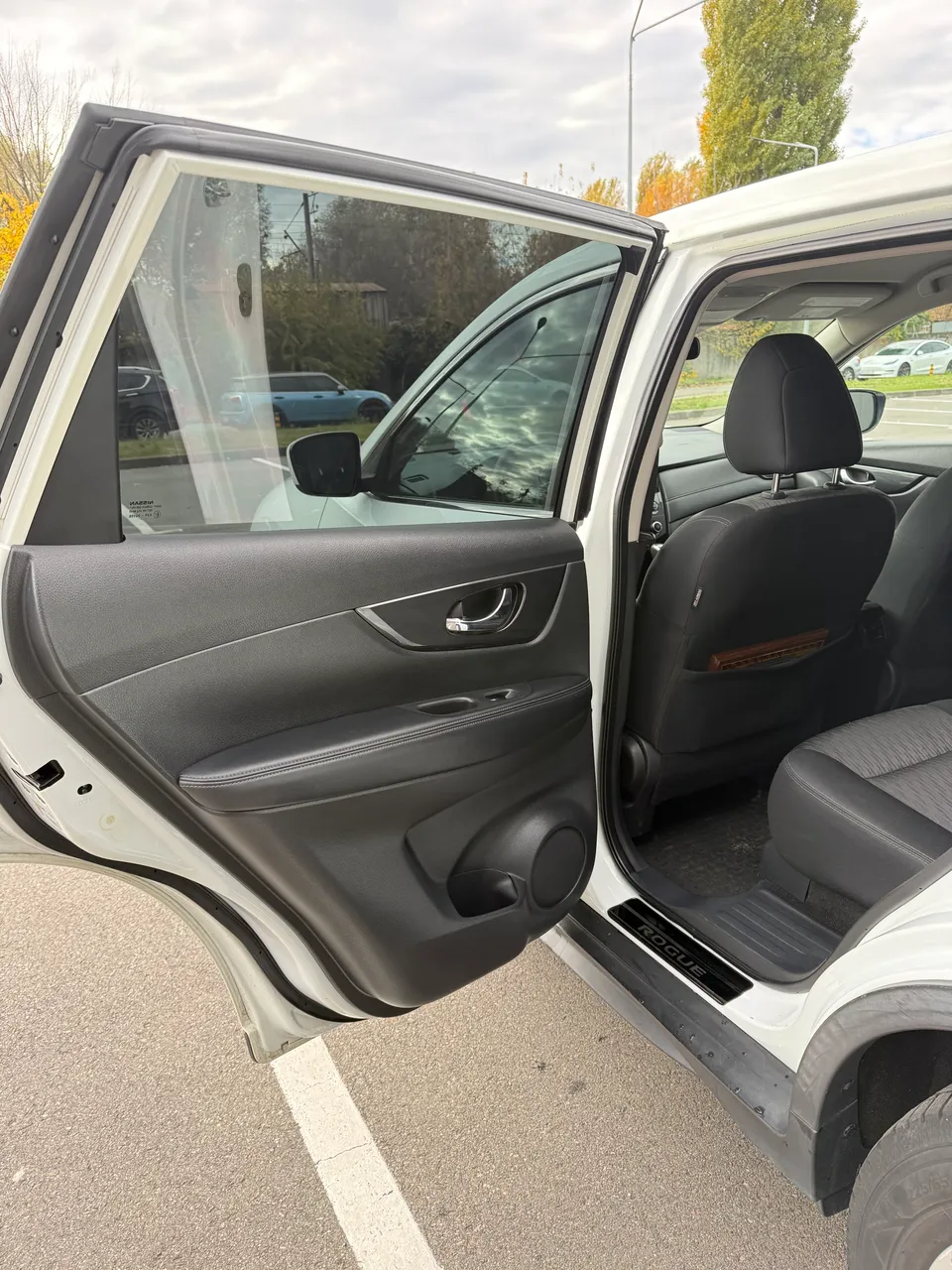 Nissan Rogue - фото 10