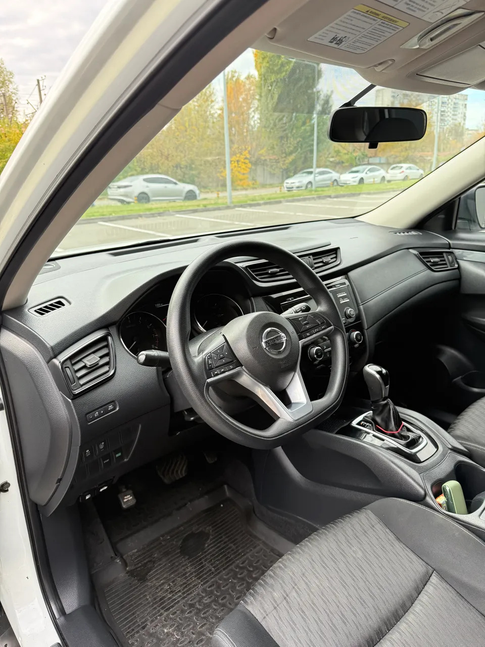 Nissan Rogue - фото 13