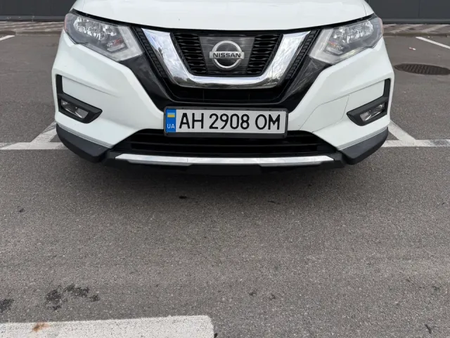 Nissan Rogue - фото 1