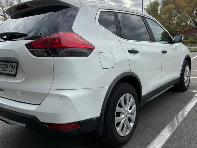 Nissan Rogue - фото 5