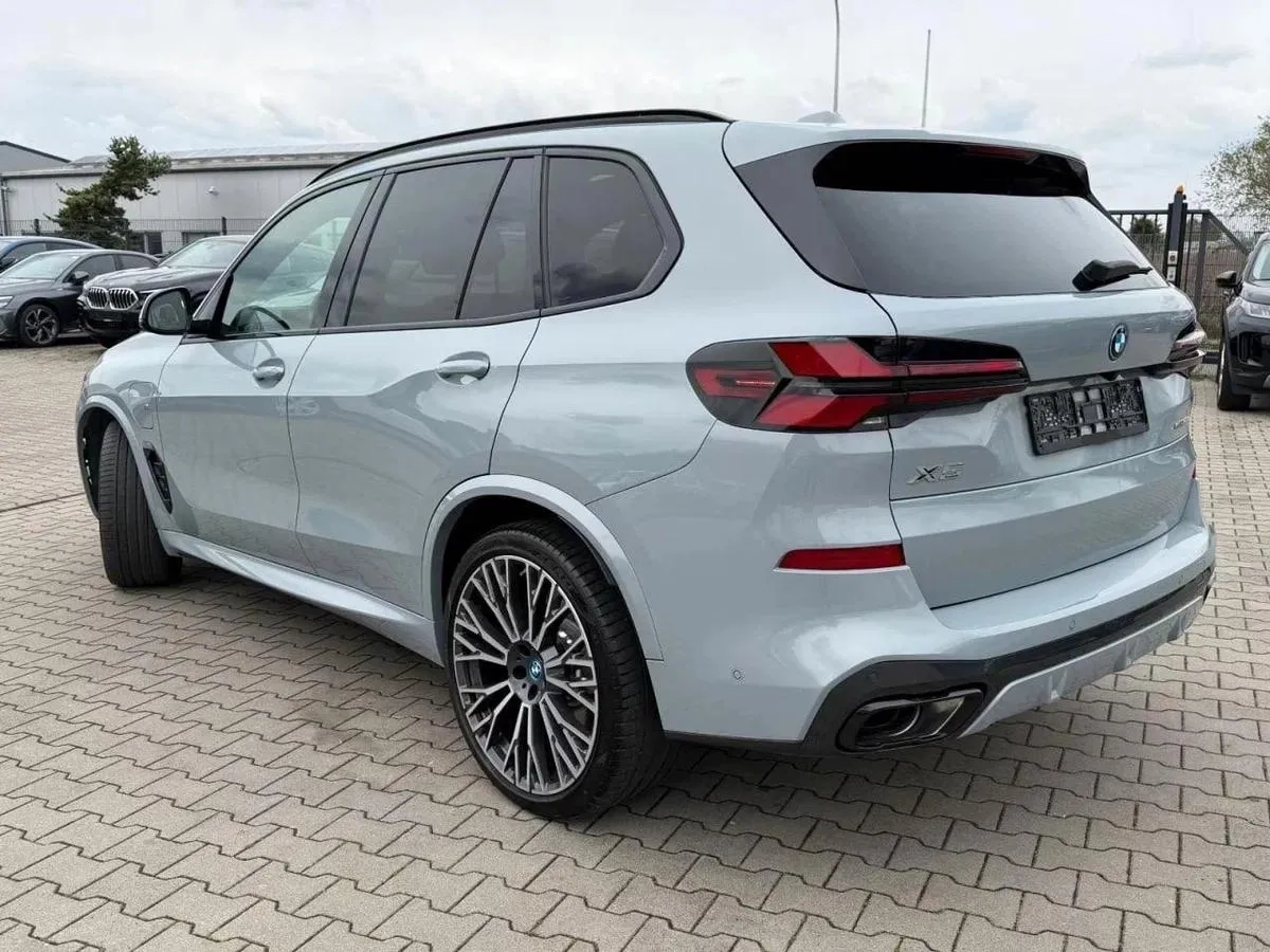 BMW X5 - фото 6
