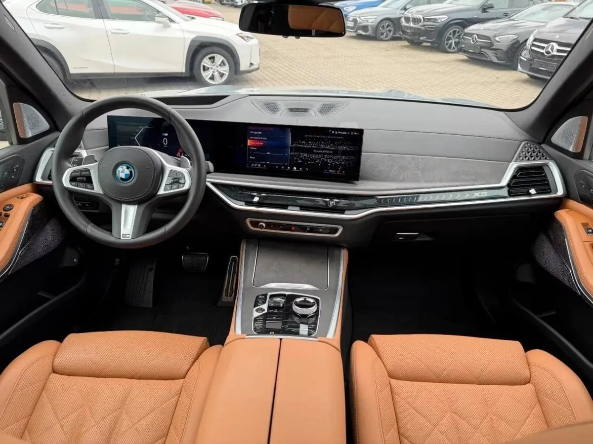 BMW X5 - фото 10