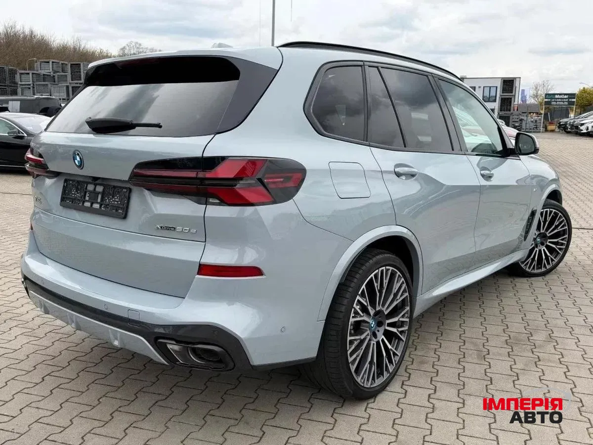 BMW X5 - фото 5