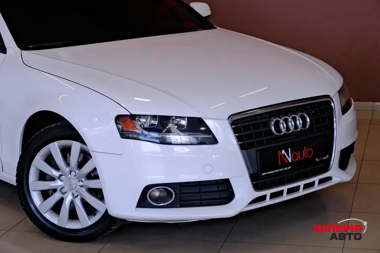 Audi A4 - фото 3