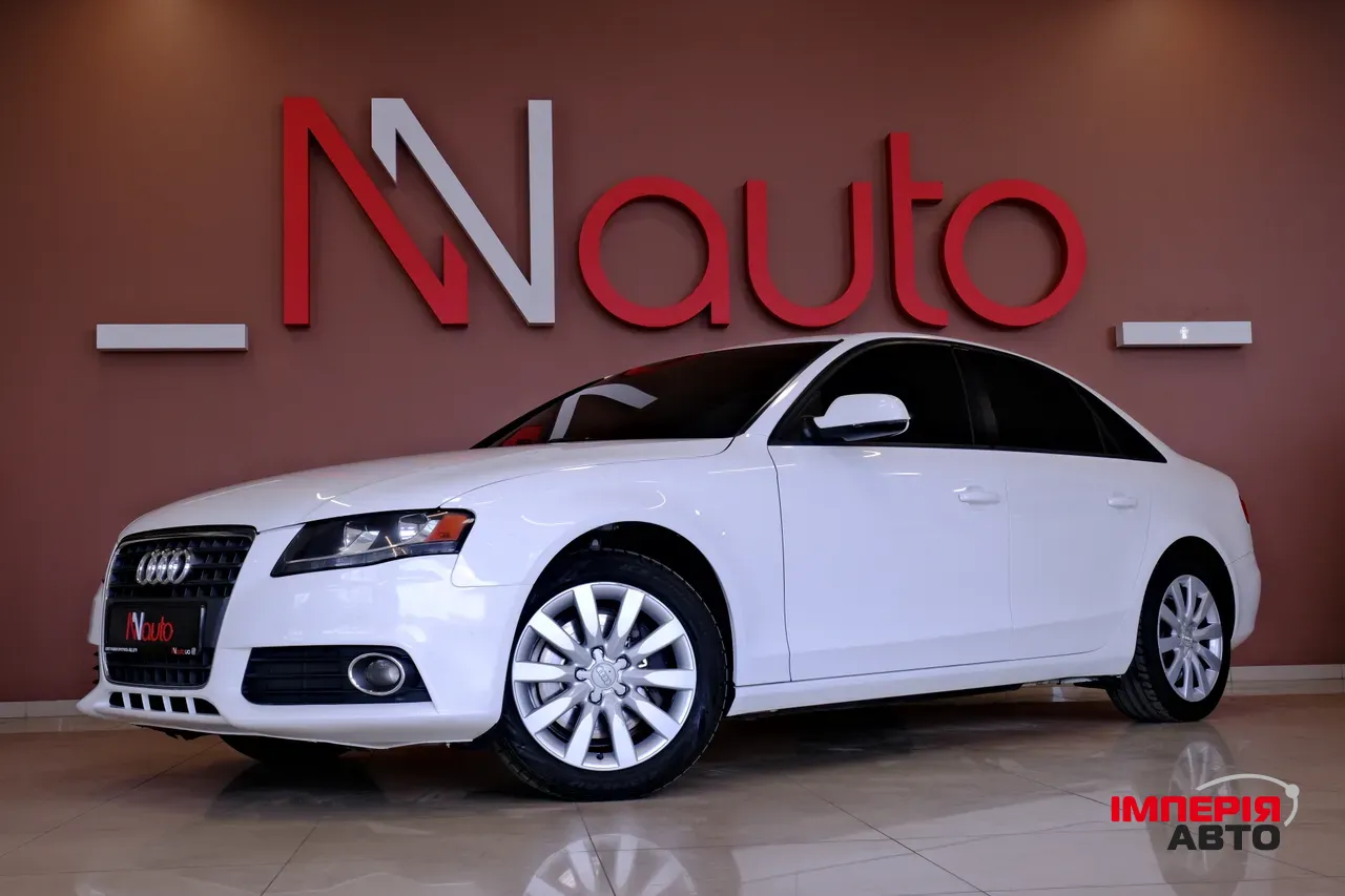 Audi A4 - фото 1