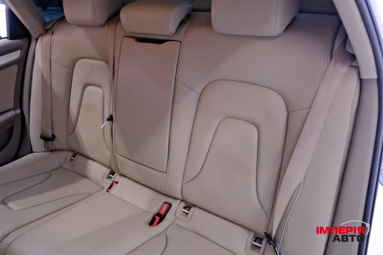 Audi A4 - фото 9