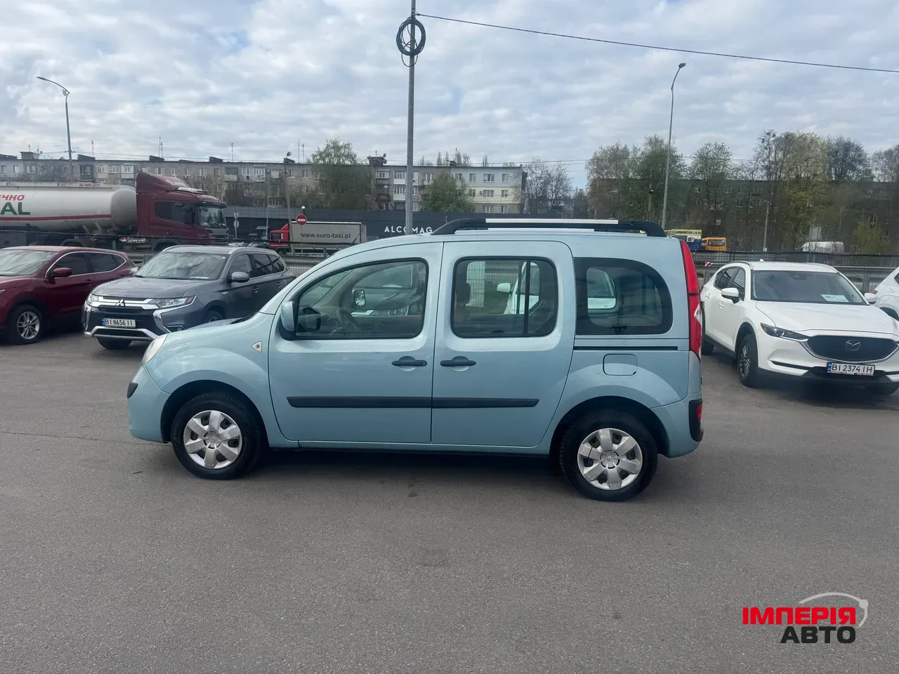 Renault Kangoo - фото 8