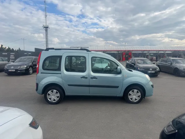 Renault Kangoo - фото 4