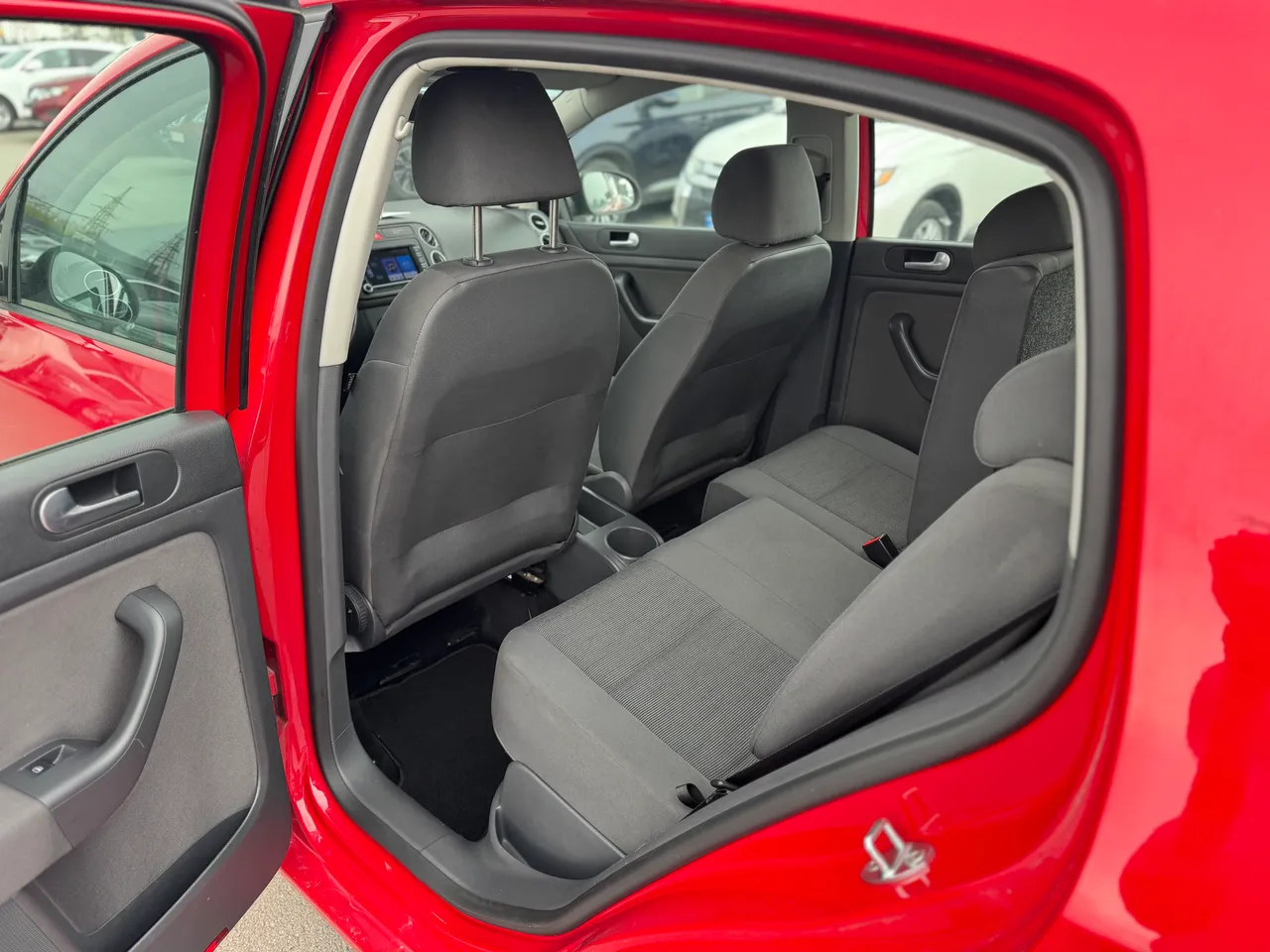 Volkswagen Golf Plus - фото 10