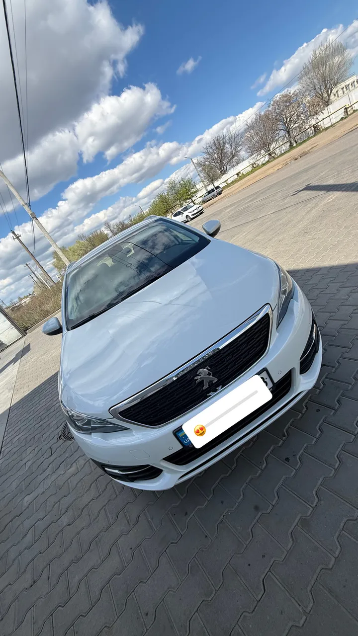 Peugeot 308 - фото 7