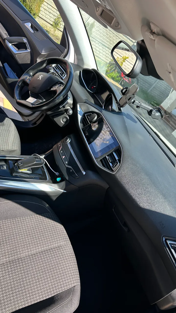 Peugeot 308 - фото 13