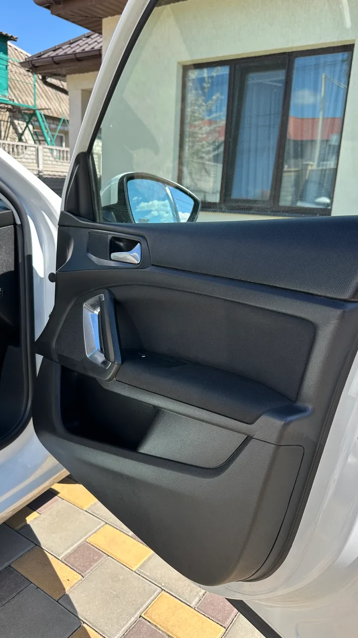 Peugeot 308 - фото 15