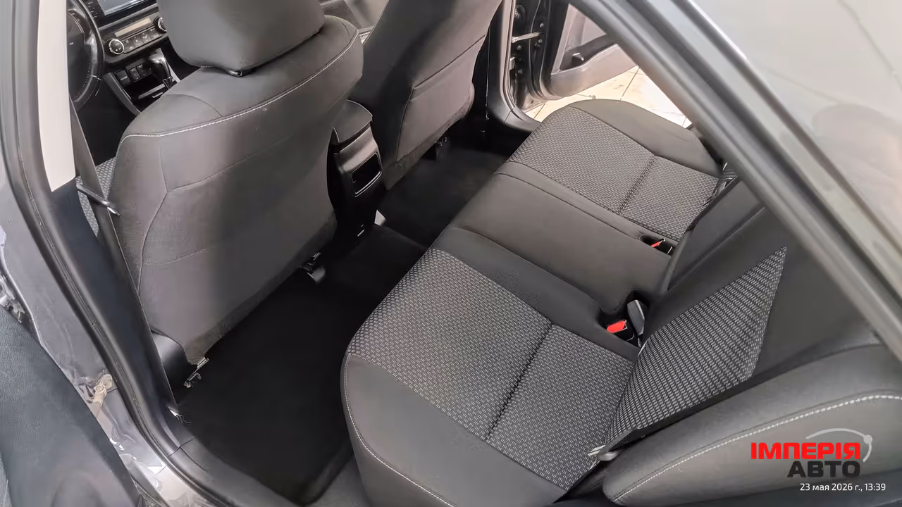 Toyota Corolla - фото 14