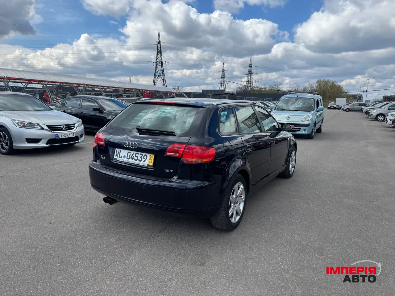 Audi A3 - фото 4
