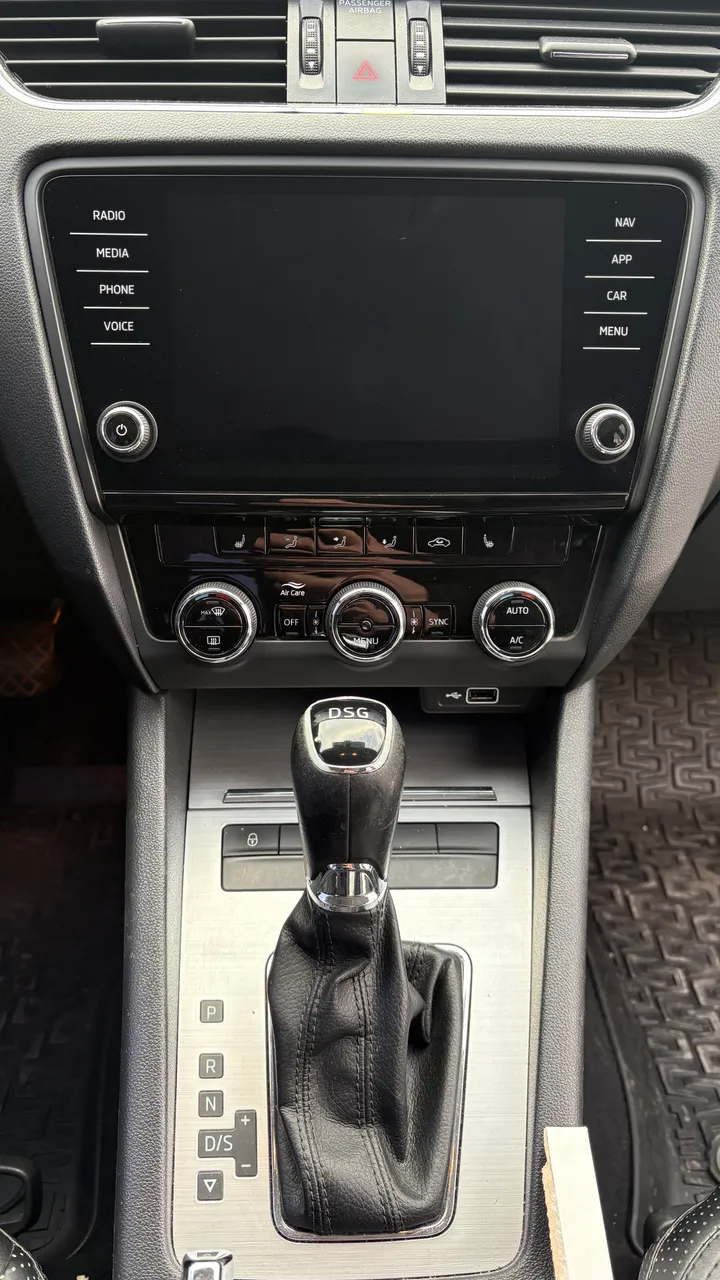 Skoda Octavia - фото 11