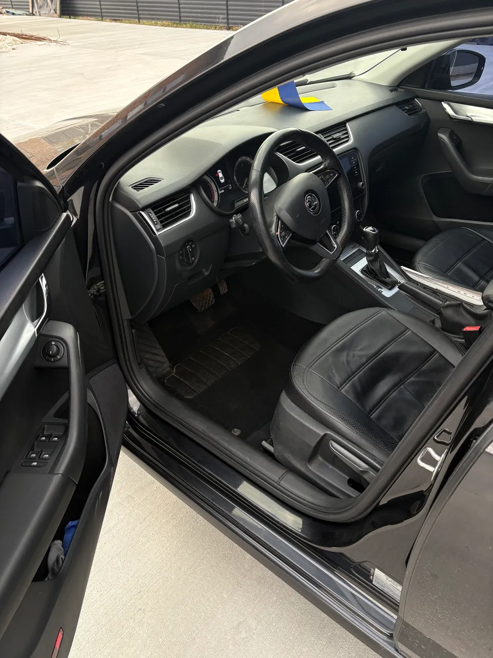 Skoda Octavia - фото 8