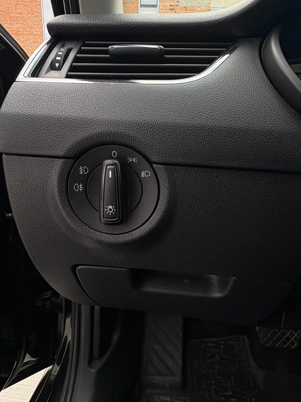 Skoda Octavia - фото 10