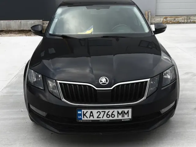 Skoda Octavia - фото 3